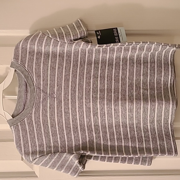 OKIE DOKIE TODDLER GIRLS GRAY STRIPED SET TOP AND MATCHING SHORTS SIZE 4T - Picture 3 of 9